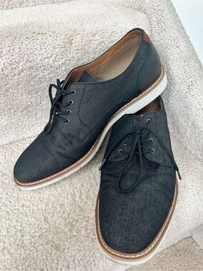 Steve Madden Black Lace-Up Easel Oxford with Brown Trim Men’s 9 Dress Derby